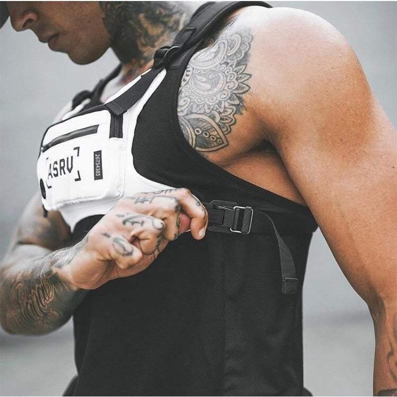 Urban Sport Chest Pack -  adjustable straps - Urban Sport Chest Pack: Adjustable Techwear Bag - View 4