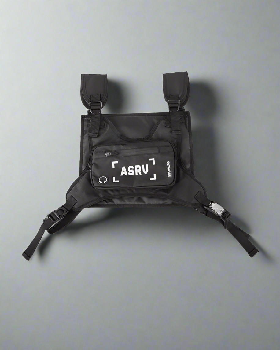 Urban Sport Chest Pack - on-the-go adventures - Urban Sport Chest Pack: Adjustable Techwear Bag - View 2
