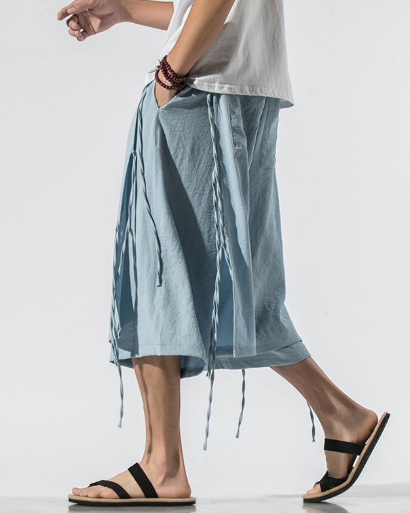 Urban Style Short Hakama -  comfortable construction - Urban Style Short Hakama Pants for Modern Looks - View 3