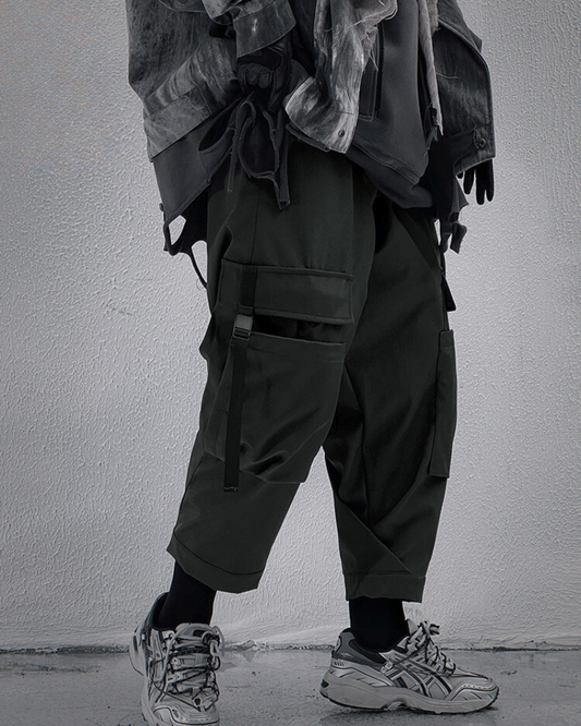 Versatile Black Ankle Cargo Pants - cargo pants - Versatile Black Ankle Cargo Pants for Women - Main view