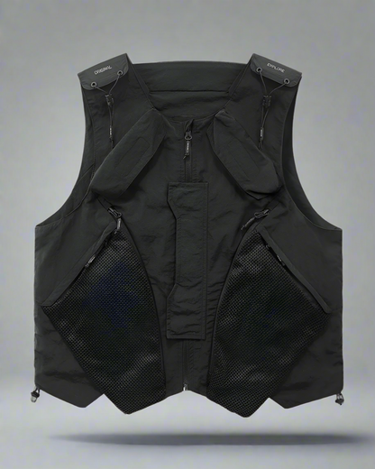 Versatile Cargo Sports Vest - black outdoor vest - Comfortable Cargo Sports Vest for Outdoor Adventures - Main view