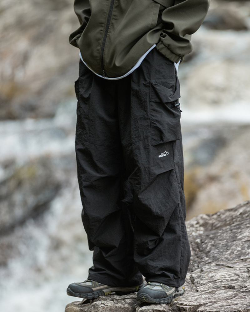 Versatile Hiking Cargo Trousers -  cargo pants - Comfortable Loose-Fit Hiking Cargo Trousers - View 3