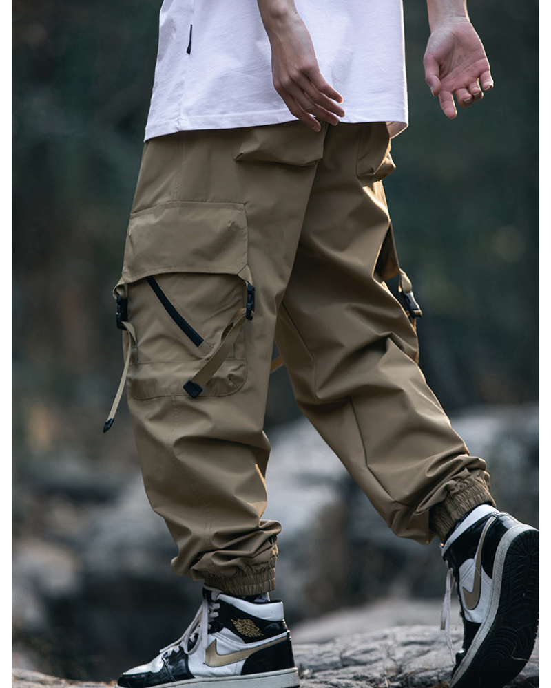 Versatile Outdoor Cargo Pants -  comfortable outdoor wear - Comfortable Outdoor Cargo Pants for Every Adventure - View 5