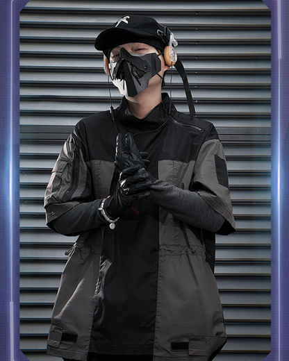 Versatile Patchwork Tech Tee -  cargo pockets - Functional Techwear Cargo T-shirt for Everyday Use - View 3