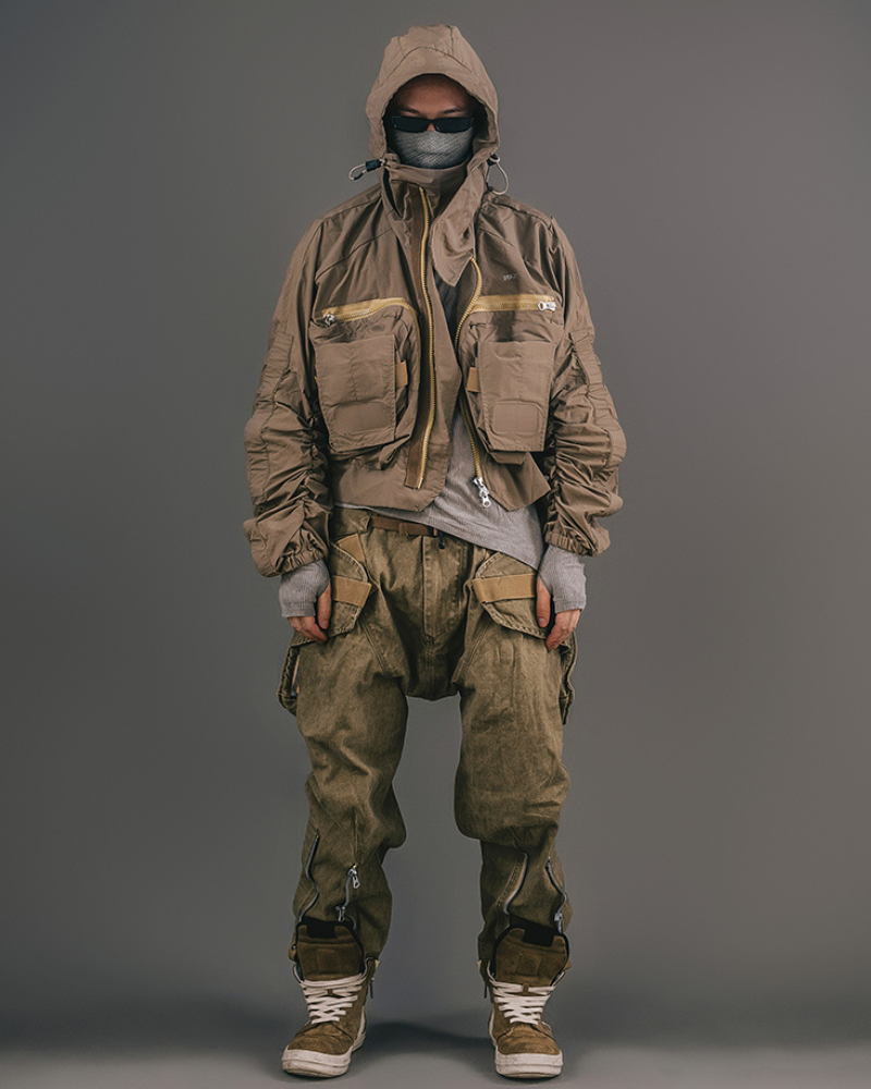 Versatile Retro Multi-Way Pants -  multi-way - Versatile Retro Multi-Way Cargo Pants in Khaki - View 5