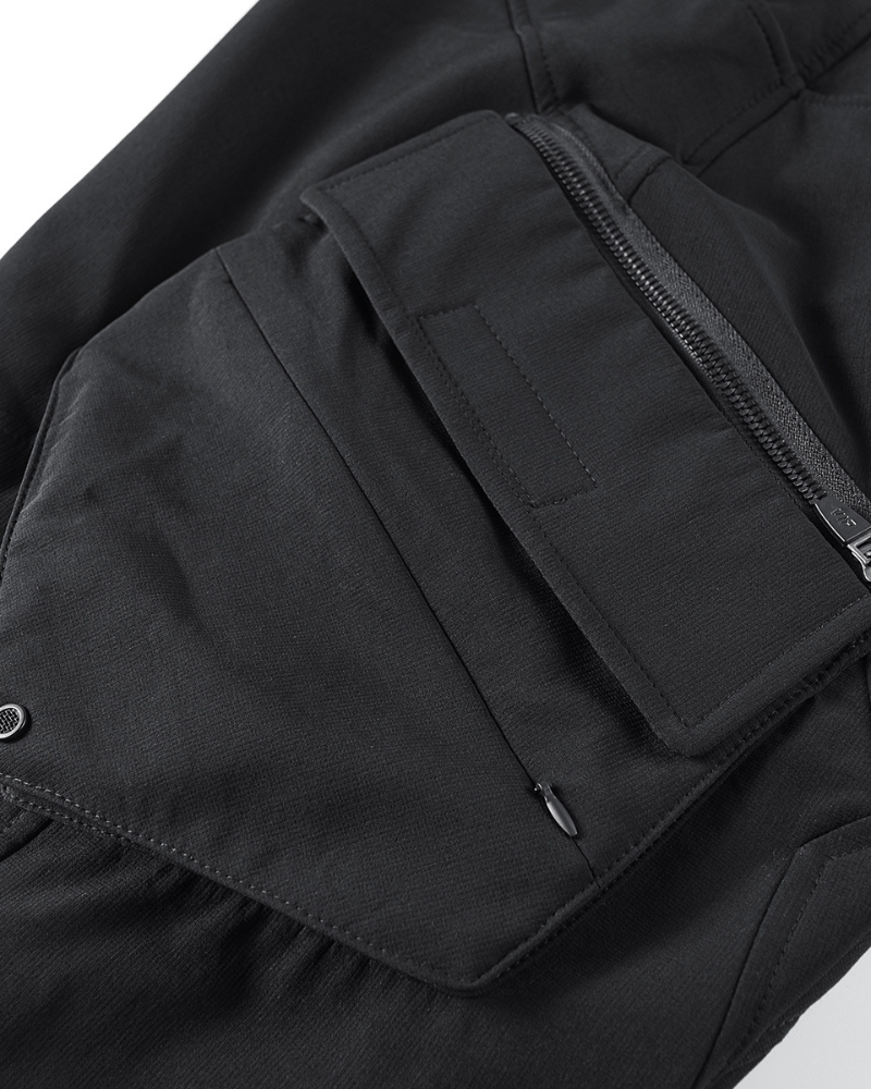 Versatile Tech Cargo Shorts -  fashionable outdoor shorts - Versatile Tech Cargo Shorts for Outdoor Adventures - View 4