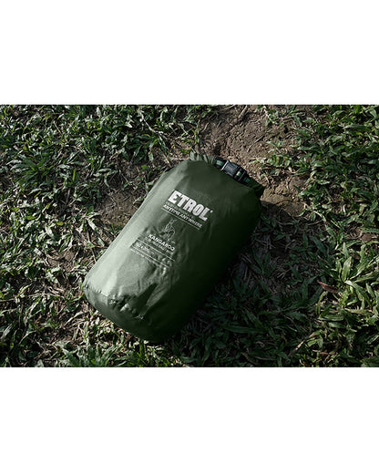 Versatile Thermal Tech Cloak -  rain jacket - Stylish Versatile Thermal Tech Cloak for Outdoor Adventures - View 5