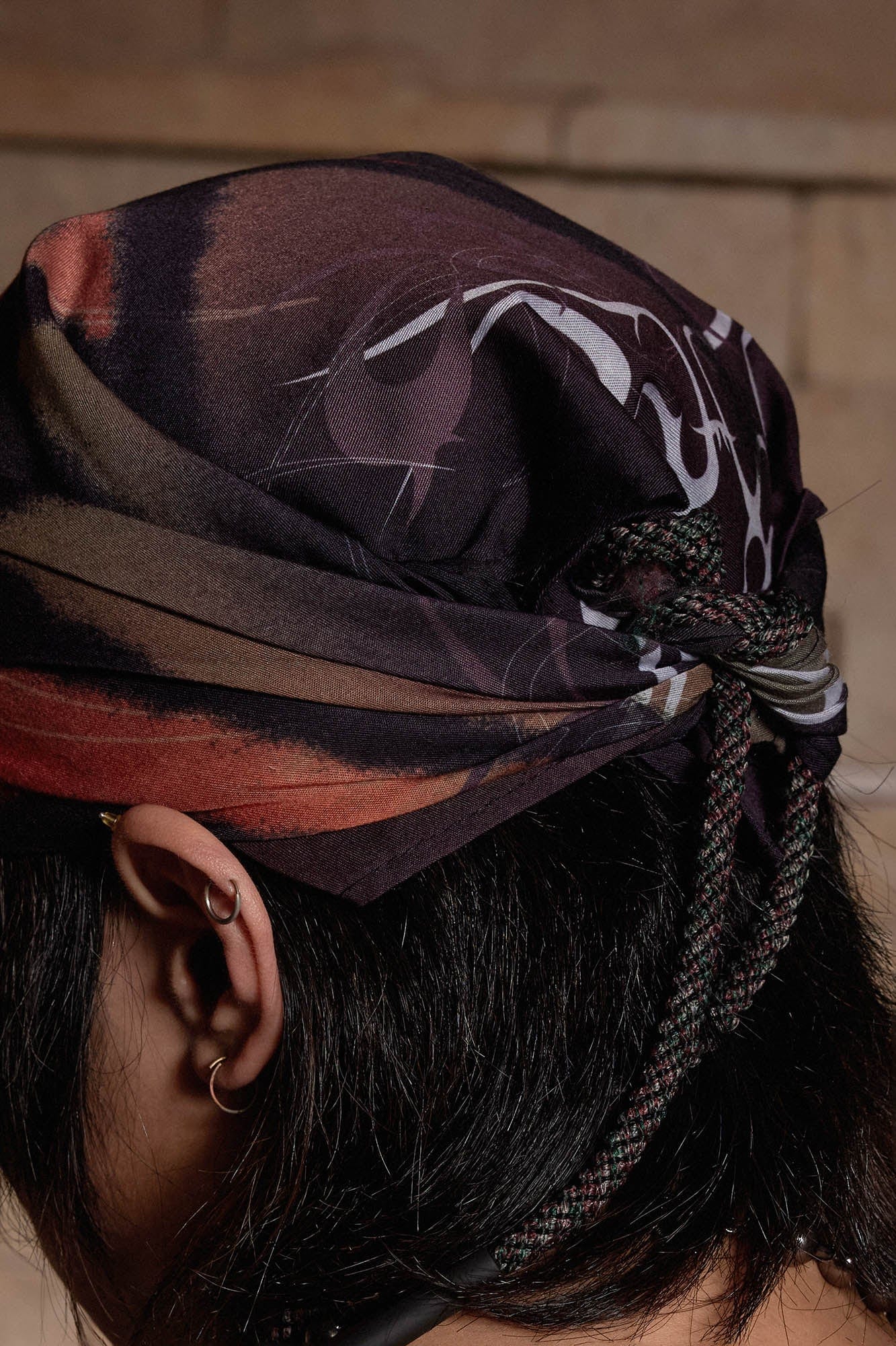 Vibrant Abstract Graffiti Headscarf - stylish headscarf - Vibrant Abstract Graffiti Headscarf for Stylish Wear - View 10