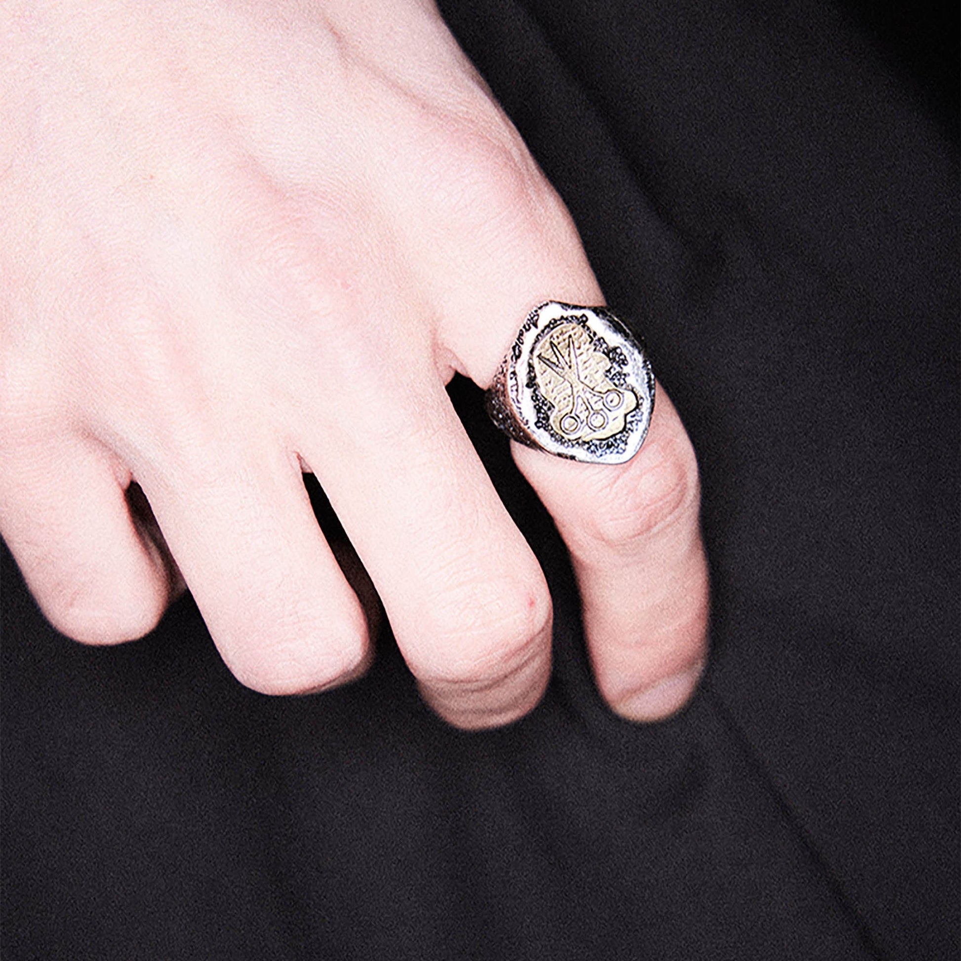 Vintage Scissors Engraved Ring - New Arrivals - Vintage Scissors Engraved Ring with Unique Texture - Main view