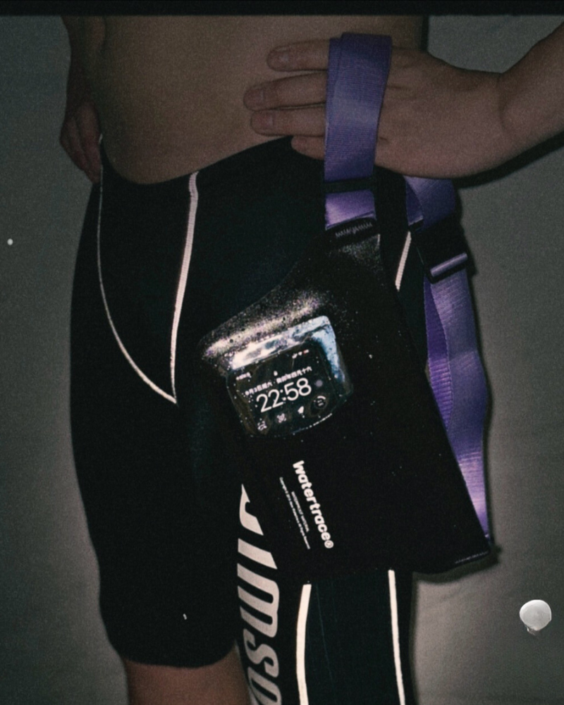 Waterproof Waist Bag for Swimmers -  techwear waist bag - Waterproof Waist Bag for Swimmers – Soft & Versatile - View 14