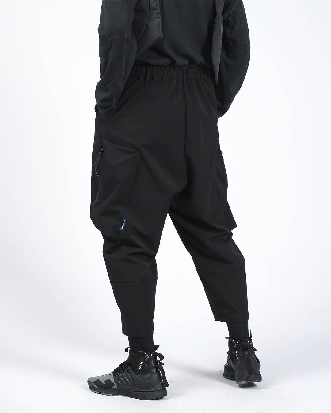 Silenstorm Baggy Pants - comfortable baggy pants - Silenstorm Baggy Pants for Comfort and Style - View 2